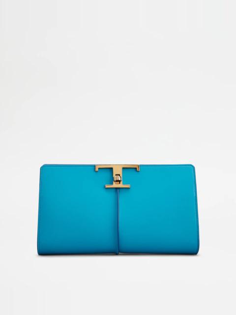 Tod's TIMELESS CLUTCH BAG IN LEATHER SMALL - LIGHT BLUE