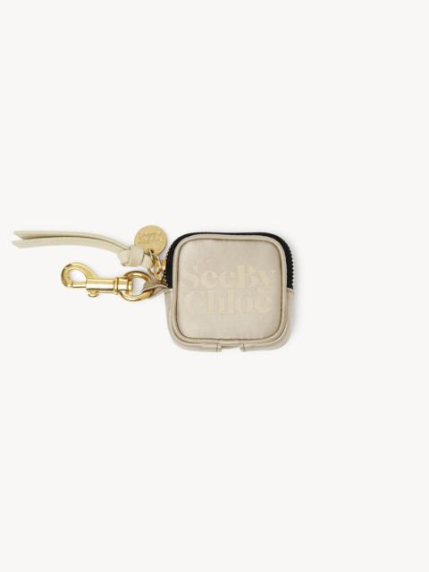 See by Chloé SEE BY CHLOÉ ESSENTIAL AIRPODS CASE