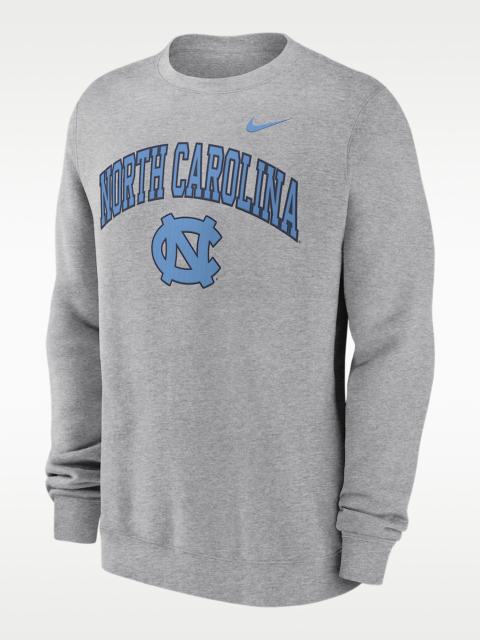 Nike North Carolina Arch Men's Nike College Pullover Crew