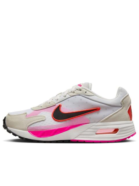 (WMNS) Nike Air Max Solo 'White Fierce Pink' FN0784-102