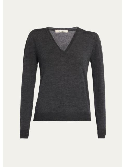 6397 Perfect V-Neck Wool Sweater