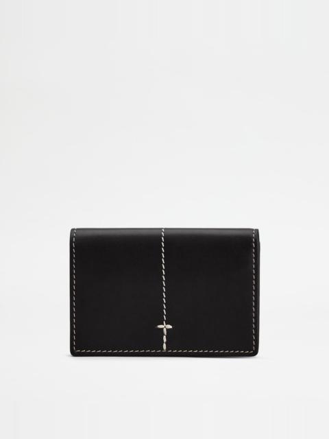 BUSINESS CARD HOLDER IN LEATHER - BLACK