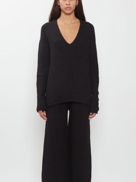 LAUREN MANOOGIAN Soft V-Neck Alpaca Cashmere Sweater
