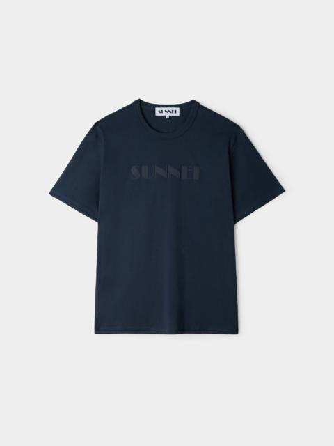 SUNNEI BIG LOGO SPRAYED T-SHIRT / dark blue