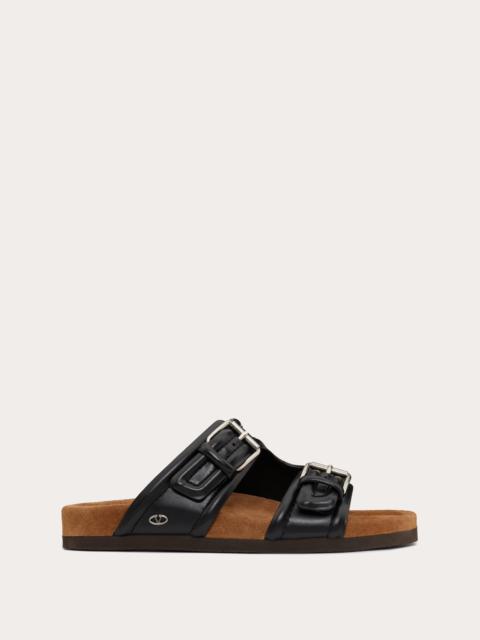サンダル・ミュール VALENTINO GARAVANI Black Leather Fussfriend Slippers Valentino Black Leather Fussfriend Slippers | italist