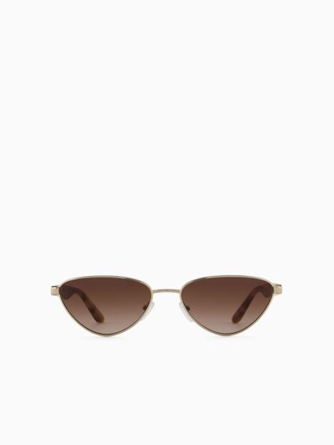 Irregular-shaped women’s sunglasses