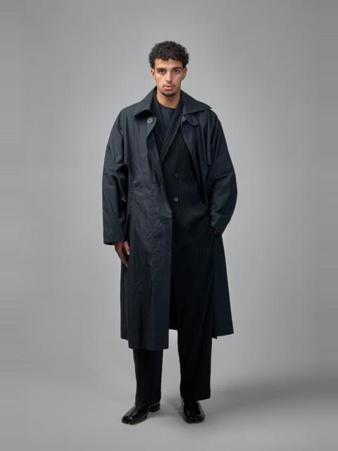 ISSEY MIYAKE Cavity Coat