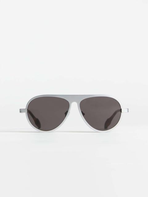 JW Anderson JWA05 AVIATOR SUNGLASSES IN SILVER
