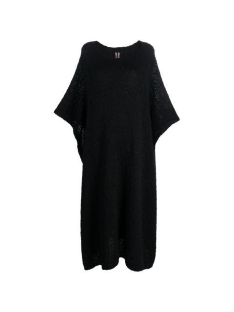 round-neck knitted maxi dress
