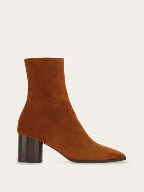 FERRAGAMO ANKLE BOOT WITH SQUARED TOE