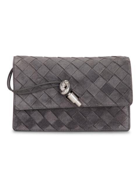 Bottega Veneta Andiamo Wallet On Chain