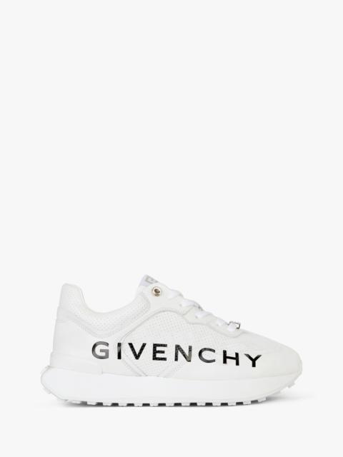GIV RUNNER SNEAKERS IN PERFORATED LEATHER