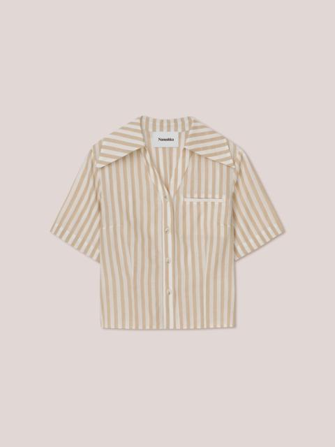 YUSRA - Strong shoulder fitted short sleeve shirt - White / Beige