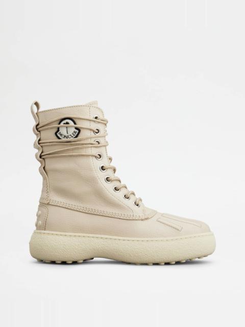 Tod's TOD'S W. G. ANKLE BOOTS TOD'S X 8 MONCLER PALM ANGELS IN LEATHER - WHITE