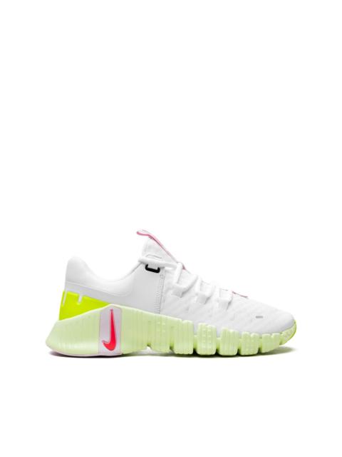 Free Metcon 5 "Barely Volt/Pink Foam" sneakers