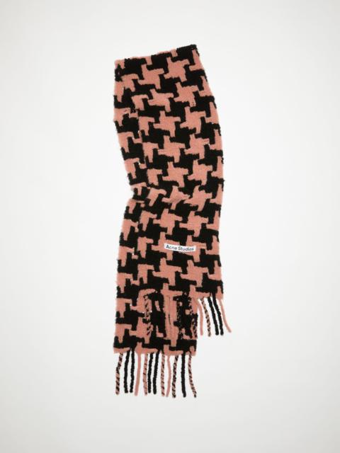 Houndstooth scarf - Black/Pink