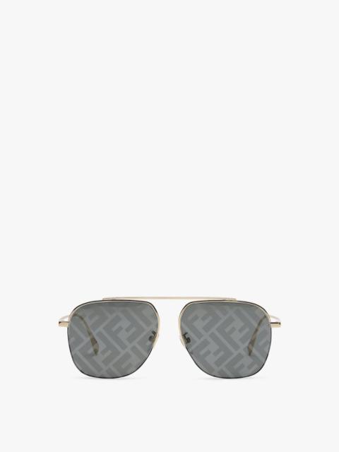 FENDI Gold-colored sunglasses