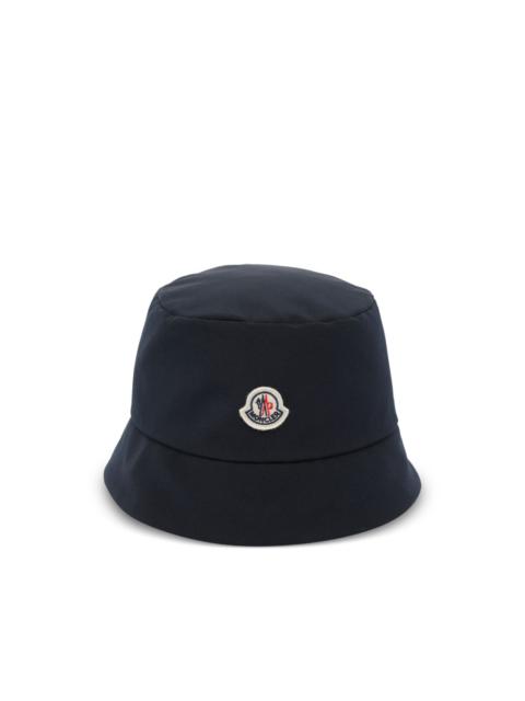 Moncler logo patch reversible bucket hat