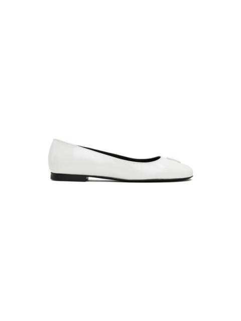 AMI Paris White Ami de Cœur Ballerina Flats