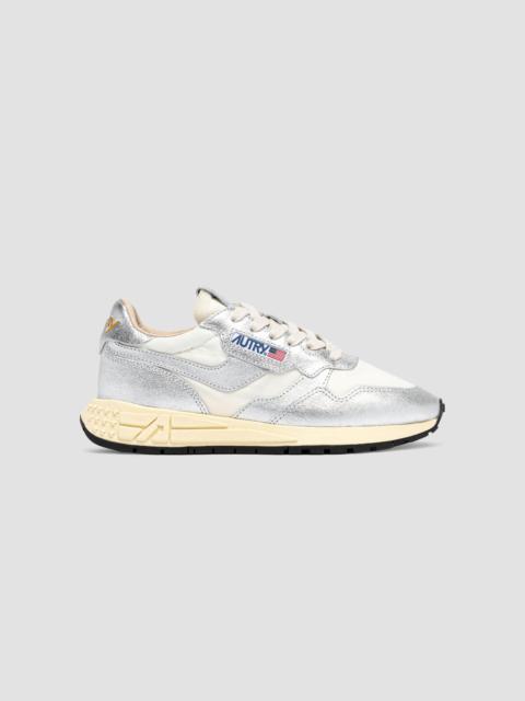 AUTRY Women's Reelwind Logo Low-Top Sneakers - White Silver