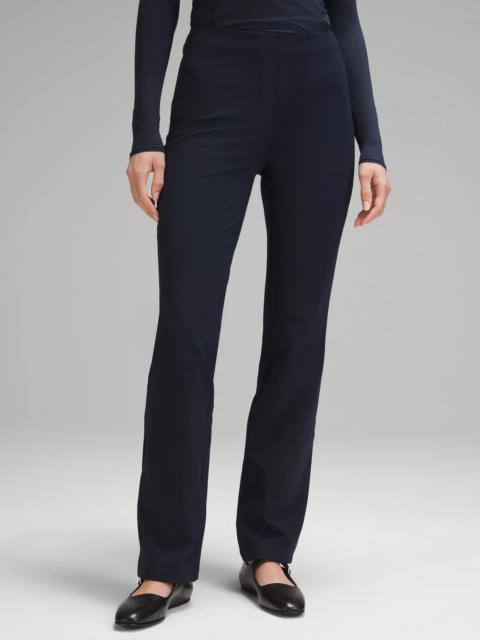 Smooth Fit Pull-On High-Rise Pant *Regular