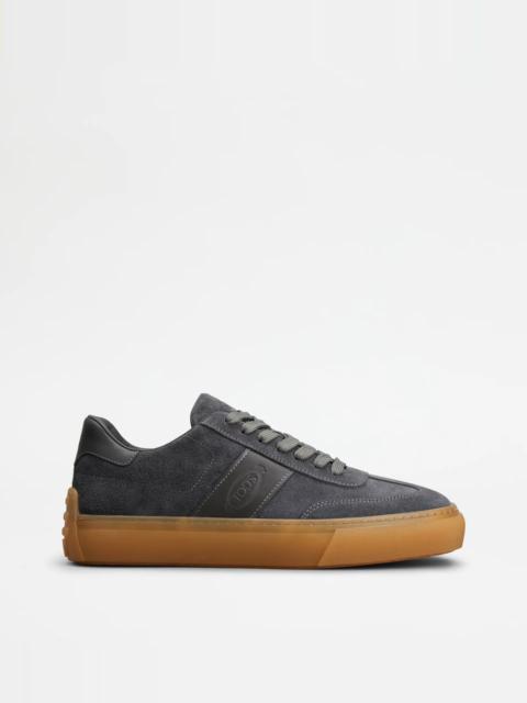 Tod's TOD'S SNEAKERS IN SUEDE - GREY