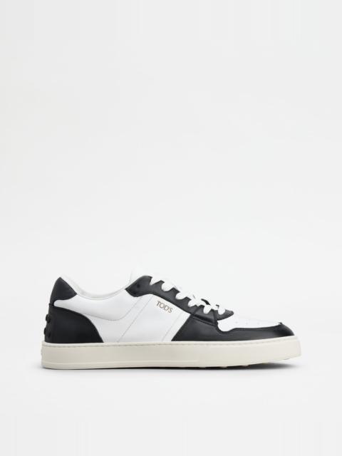 Tod's SNEAKERS IN LEATHER - WHITE, BLACK