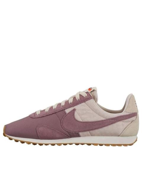 Nike (WMNS) Nike Pre Montreal Racer Vintage 'Orewood Brown Grey Sail' 828436-103