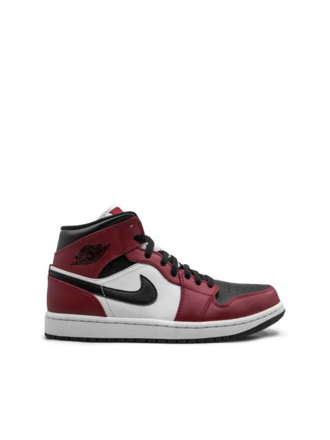 Air Jordan 1 Mid "Chicago Black Toe" sneakers