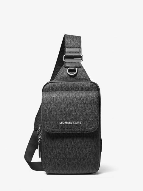 MICHAEL KORS Hudson Signature Logo Sling Pack