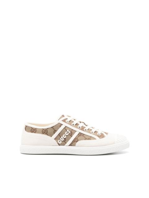 GUCCI GG Supreme canvas sneakers