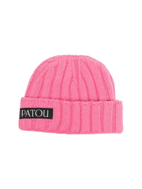 PATOU logo-patch ribbed-knit beanie