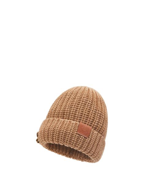 Loewe Anagram brooch beanie in wool