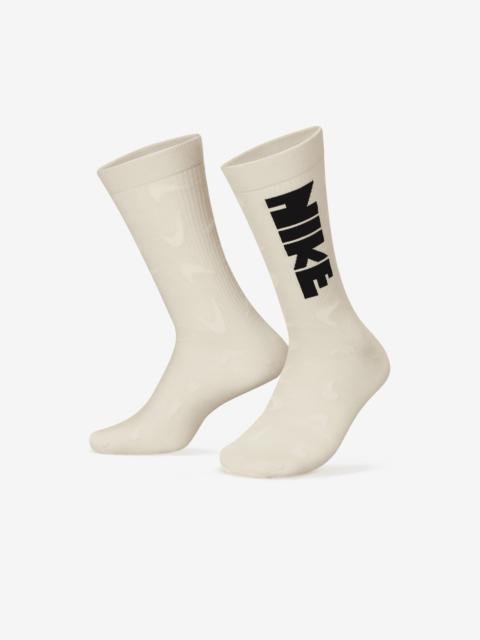 Nike Nike Everyday Essentials Circa 72 Crew Socks