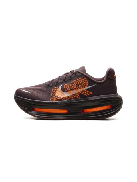 Nike Vomero Premium "Renegade" IQ7314 200