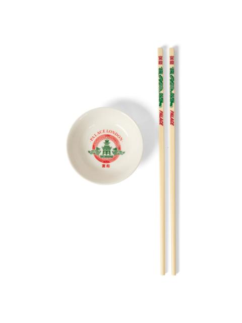 PALACE FORTUNATE CHOPSTICKS AND SIDE DISH SET WHITE