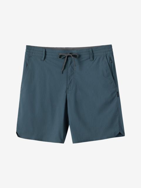 O'Neill TRVLR Halfback 18" Hybrid Shorts