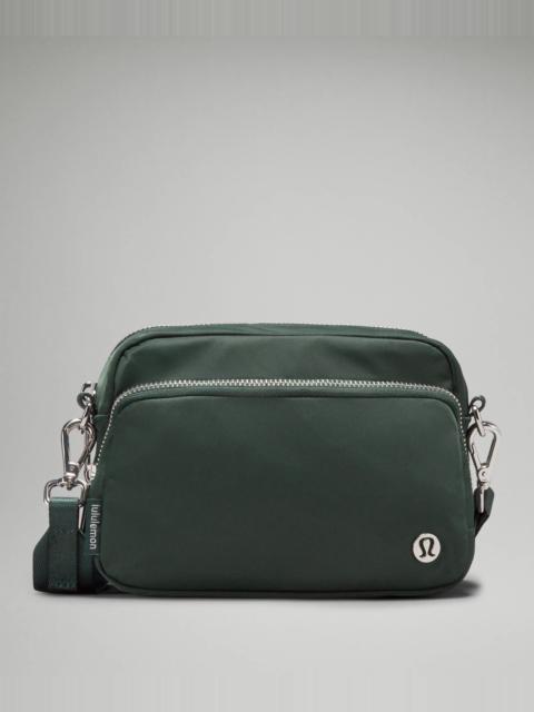lululemon Everywhere Crossbody Bag 2L *Metal Hardware