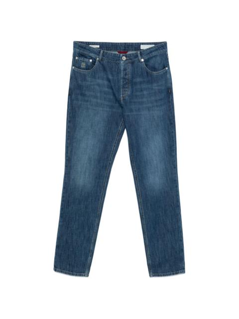 tapered jeans