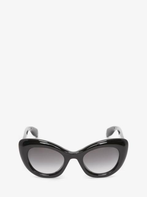Alexander McQueen Women's The Curve Cat-eye Sunglasses in Black