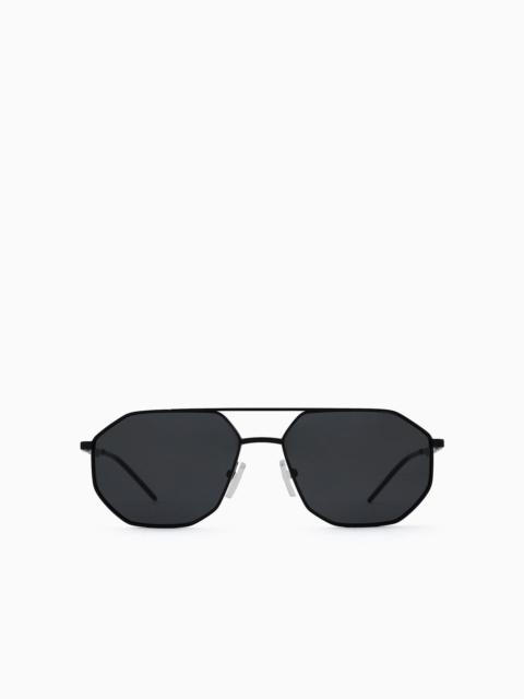 Irregular-shaped men’s sunglasses