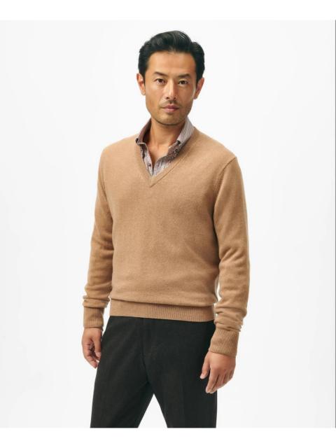 Brooks Brothers 3-Ply Cashmere V-Neck Sweater