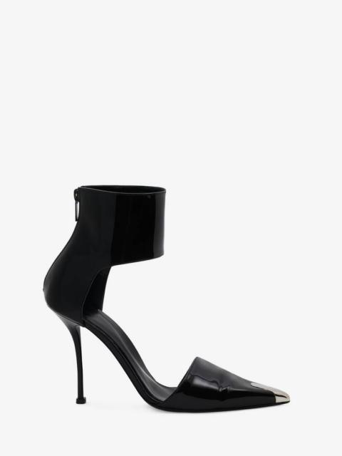 Alexander McQueen Women's Harness Punk Pump in Black/silver