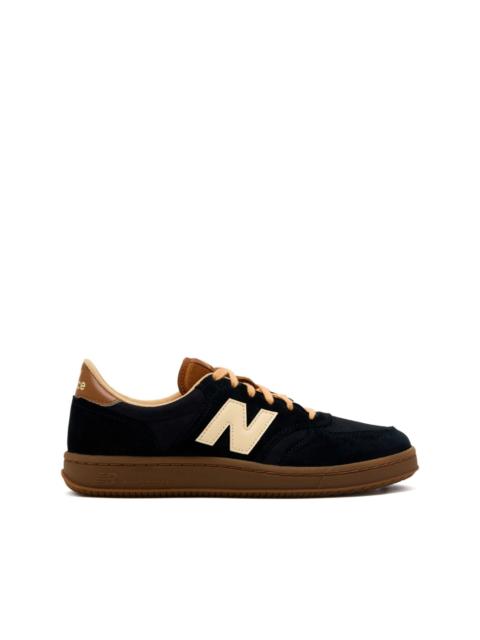 T500 suede sneakers