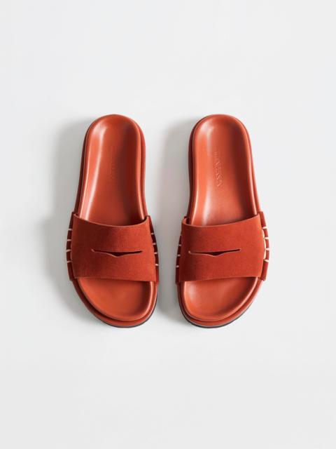 JW Anderson WOMENS FUSSBETT LOAFER SUEDE SLIDES IN RUST