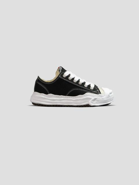 HANK OG SOLE CANVAS LOW TOP SNEAKERS