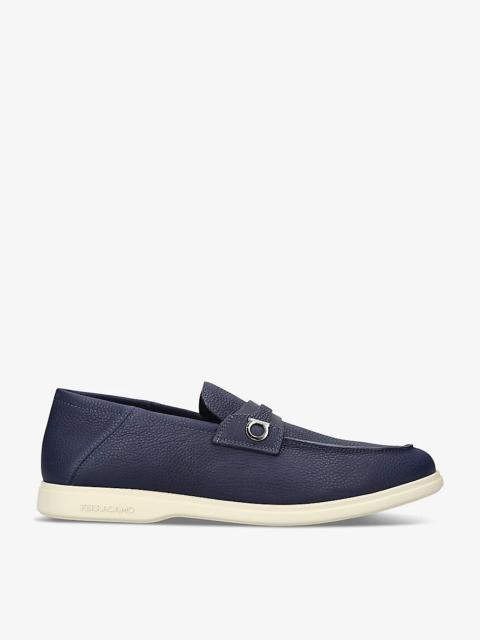 Gancini-plaque contrast-sole leather loafers