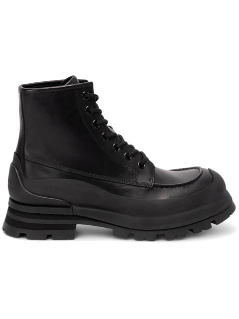 Alexander McQueen Alexander McQueen Wander Lace-up Boots Black
