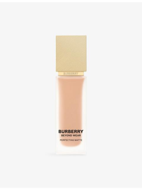 Burberry Beyond Wear Perfecting Matte foundation 30ml