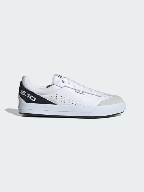 adidas SLEUTH DLX 2 Shoes
